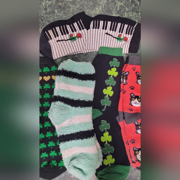 Colorful Patterned Socks Set - Picture 5 of 5